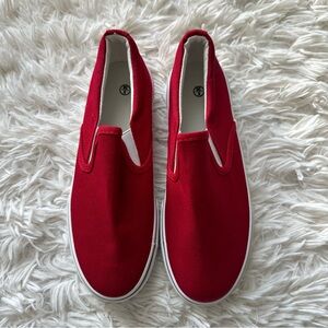 Hash Bubbie Womens Canvas Slip On Shoes Red New With Tags Size 5